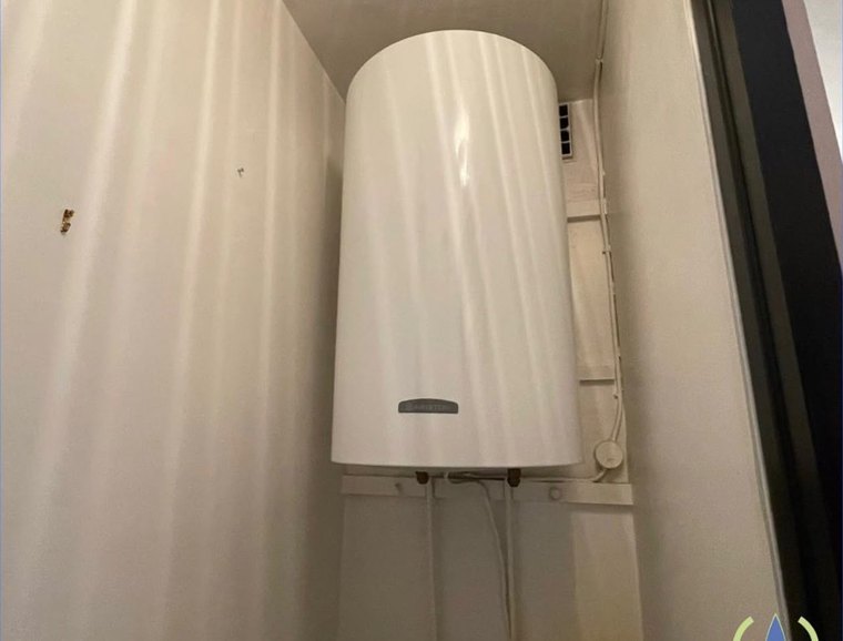 Chauffe-eau en gaine technique, accès mesuré avant remplacement